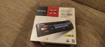 Sony CDX-GT35U, radio USB AUX