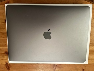 MacBook Pro 13 i5 8GB 128GB 2017 A1708 jak nowy