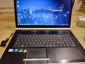 Packard Bell 17' SSD120+450GB 8mb ram dual core pu