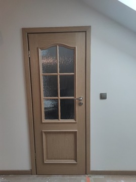 Drzwi drewniane 90 cm 