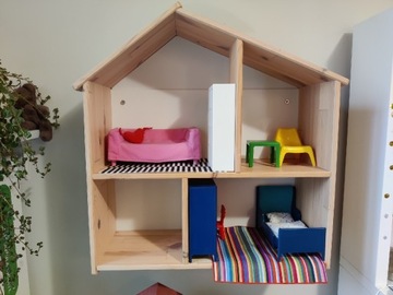 Domek drewniany Ikea Filsat z mebelkami Huset