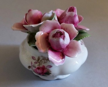 Royal Albert Bone China Lavender Rose Bukiet