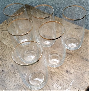 6 kryształowych szklanek ze złotym brzegiem