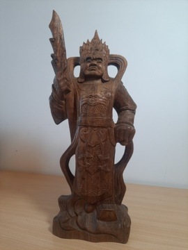 Figurka chiński wojownik drewno orzech włoski