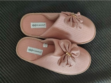 MIEKKIE KOMFORTOWE KAPCIE PRIMARK 40/41 nowe 