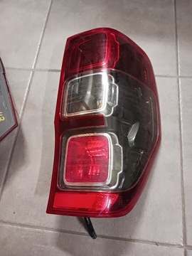 FORD RANGER IV  16- LAMPA PRAWA TYŁ 