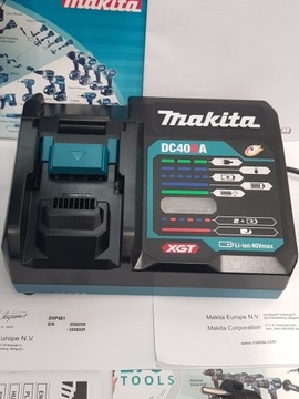 MAKITA DC 40 RA ladowarka 40v 36v bateria XGT