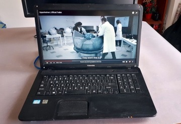 Laptop Toshiba Satellite C870 17" + 8GB RAM + 240GB SSD + 320GB HDD