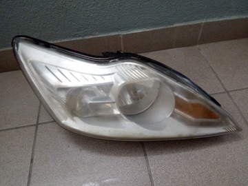 Lampa Reflektor Przód Prawy Ford Focus II Lift