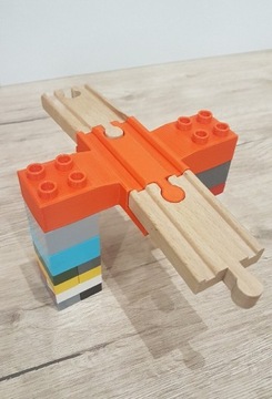 Most do lego duplo i toru drewnianego Ikea Brio
