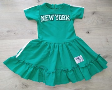 Zielona sukienka "New York" Rozm. 110