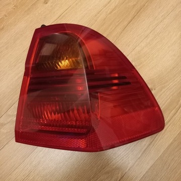 Bmw e91 lampa prawy  tył błotnika 