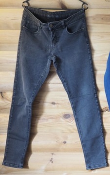 Spodnie jeansowe esmara rozmiar 44