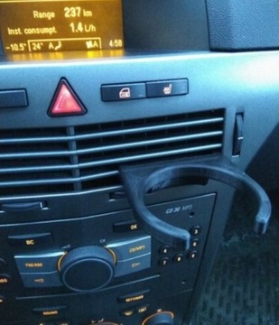 cupholder opel astra h