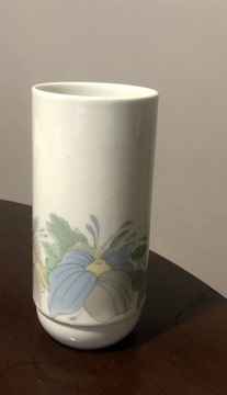 Antyczny wazon Rosenthal z białej porcelany