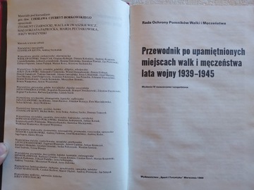 Przewodnik po miejscach walk i męczeństwa 1939-45