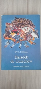 Książka "Dziadek do Orzechów".