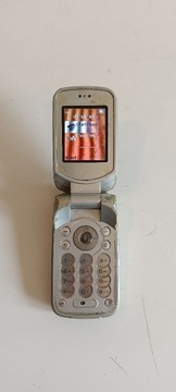Telefon z klapką Sony Ericsson Z530i na części