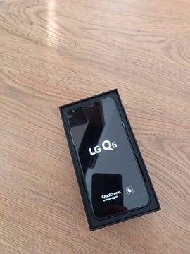 Używany telefon Lg q6 m700a