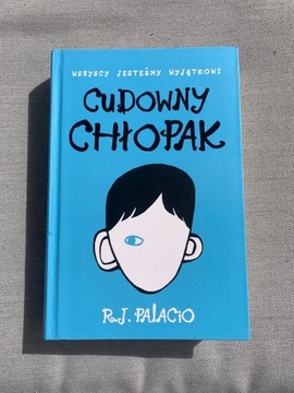 cudowny chłopak r.j. palacio