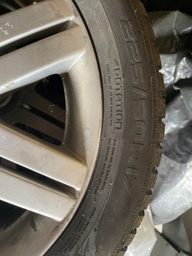 Opony zimowe Nokian 225/50R17 