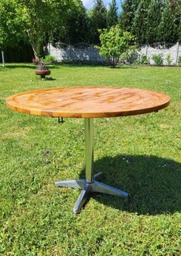 Stół okrągły drewniany na aluminiowej stopie