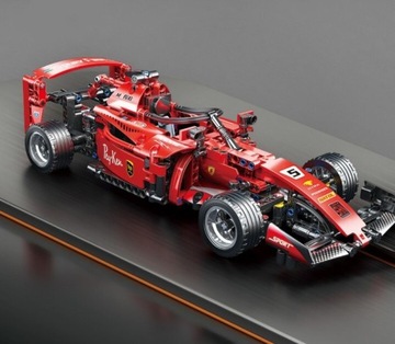 Formuła F1 455cz. Duży zestaw 32,6 cm