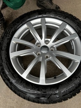 Komplet Felg 18" z oponami zimowymi GOODYEAR