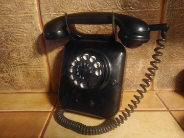 Cafe Berlin telefon W28