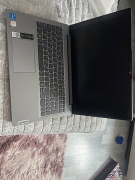 Laptop lenovo