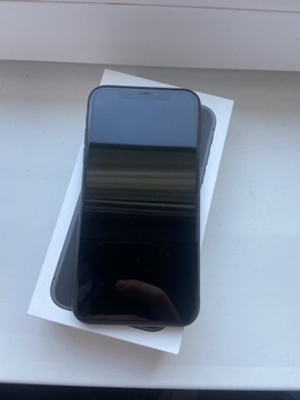 iPhone 11 64GB | Czarny | iOS 15.5