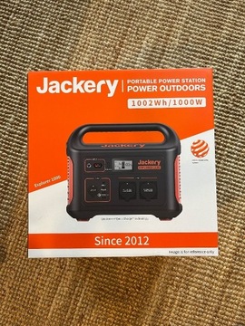 Jackery Solar Generator 1000