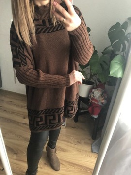 Długi sweter oversize