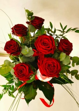 Bukiet czerwonych róż - 60 cm