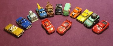 Samochodziki z serii Disneya pt. "AUTA" - 13 sztuk