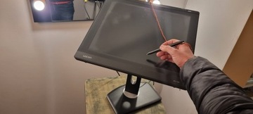 Wacom DTU-1931 UP-817E monitor tablet graficzny