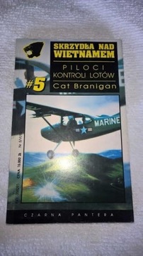 Piloci kontroli lotów-Cat Branigan