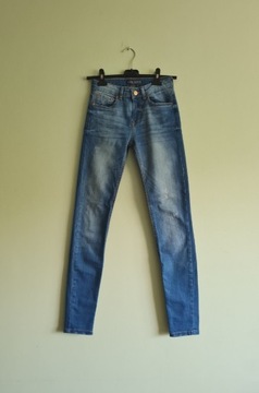 Przecierane jeansy Bershka 34 XS skinny