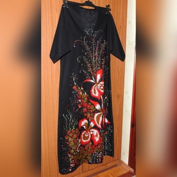  Czarna bawełniana sukienka maxi
