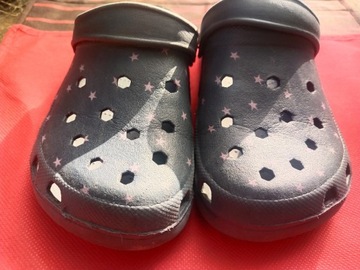 Klapki dziecięce gwiazd typ Crocs roz. 33 ogrodowe