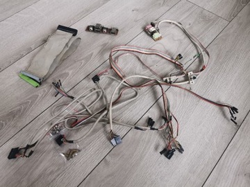 Kable przewody śrubki IDE USB Audio Power Speker