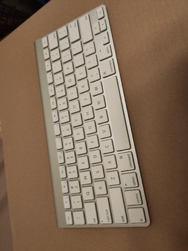 Oryginalna klawiatura Apple magic keyboard