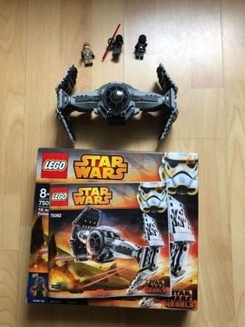 Klocki LEGO Star Wars Myśliwiec Inkwizytora 75082
