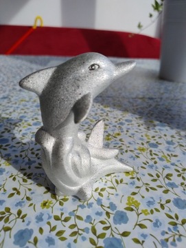 Figurka porcelanowa ceramiczna delfin