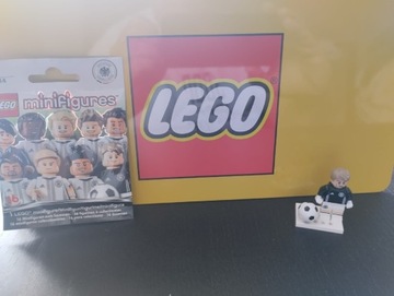 Lego minifigurka piłkarz Manuel Neuer 71014