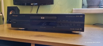 Pioneer DV-535 DVD Player