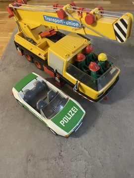 Zestaw dwóch pojazdów Lego Playmobil plus figurki