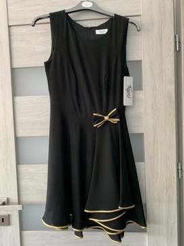 Sukienka czarna Topsi rozmiar 36