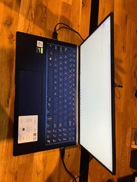 LAPTOP zenBook UX533 I5 8GB 512SSD GTX1650 W10