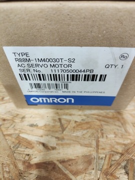 Fabrycznie zapakowany moduł Omron R88M-1M40030T-S2
